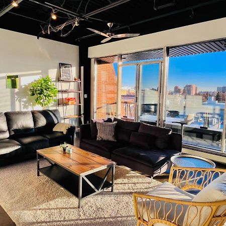 Sunny Penthouse On 17Th Ave, 1 Bedroom, 1 Loft Bed With Ladder, 1 Sofa Bed, Sleeps 6, Downtown Calgary Luaran gambar